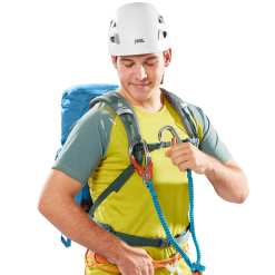 Deuter Trail 18 Backpack - Wave/Ivy -Deals Backpacking Store 3440123 3253 5 08817.1683728464