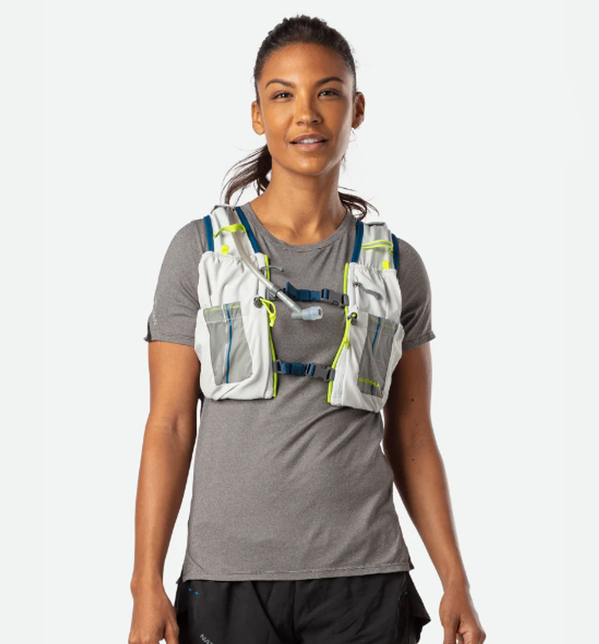 Nathan Vapor Airess 2.0 7 Liter Women's Hydration Pack - Vapor Grey/Finish Lime 4 Nathan Vapor Airess 2.0 7 Liter Women's Hydration Pack - Vapor Grey/Finish Lime - Image 4